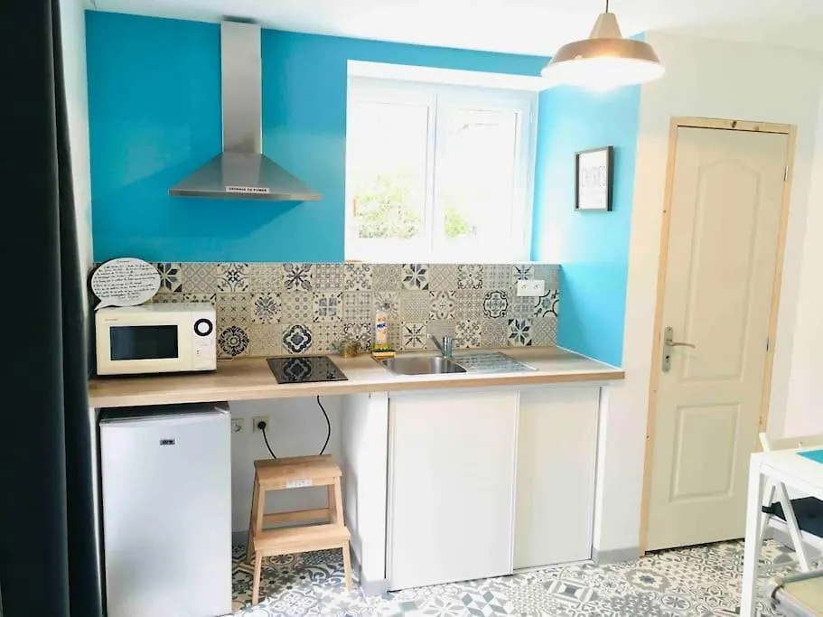 Logement Independant,Calme A 2 Pas Du Centre Ville Lannion Apartment