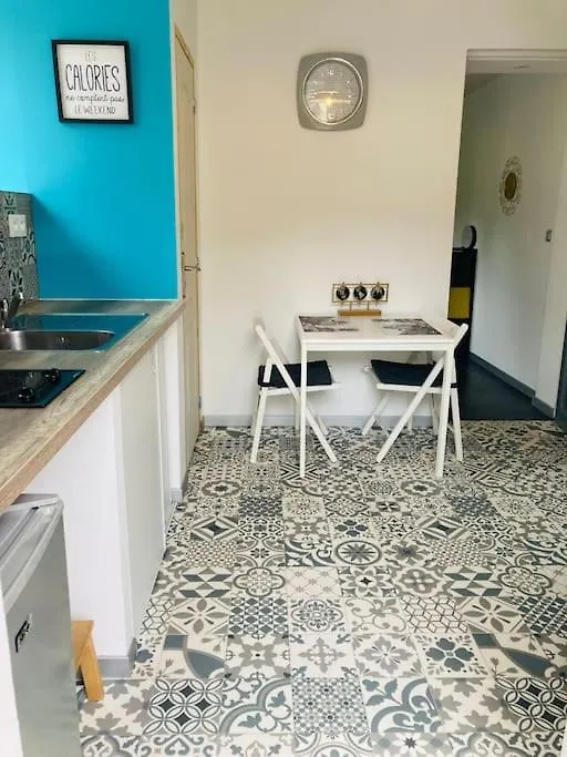 Logement Independant,Calme A 2 Pas Du Centre Ville Lannion 0*,